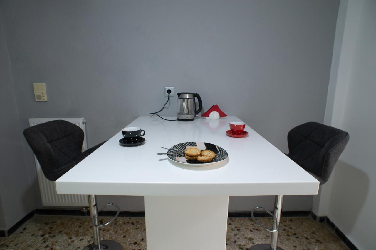 Modern-Lux Central 1 Bedroom Condo Athens Luaran gambar